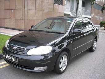 2004 Toyota Corolla Pics