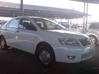 2004 Toyota Corolla Photos