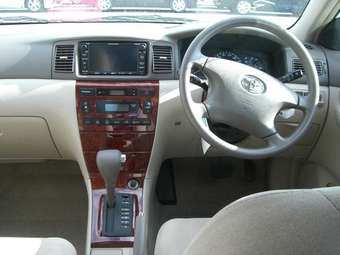 2004 Toyota Corolla Photos