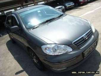 2004 Toyota Corolla Pictures