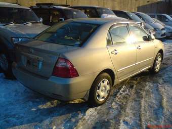 2004 Toyota Corolla Photos