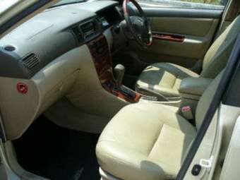 2004 Toyota Corolla Pics