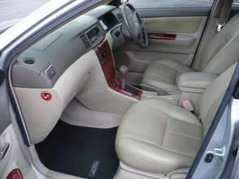 2004 Toyota Corolla Photos