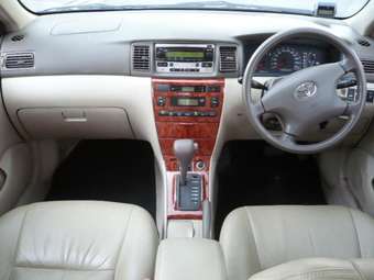 2004 Toyota Corolla Photos