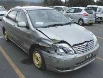 2004 Toyota Corolla Pictures