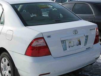 2004 Toyota Corolla Photos