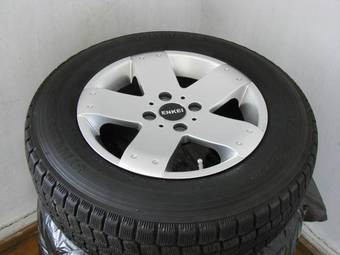 2004 Toyota Corolla Photos