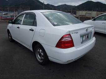 2004 Toyota Corolla Pictures