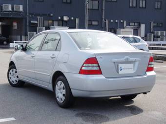 2004 Toyota Corolla Pictures