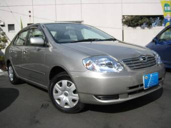 2004 Toyota Corolla Pictures