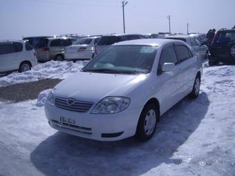 2004 Toyota Corolla Pictures