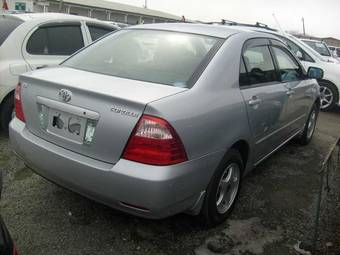 2004 Toyota Corolla Images