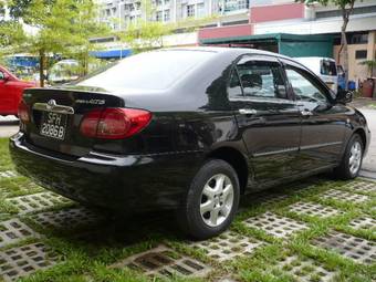 2004 Toyota Corolla Photos