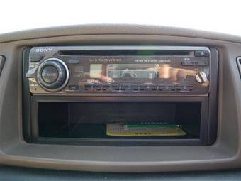 2004 Toyota Corolla Pictures