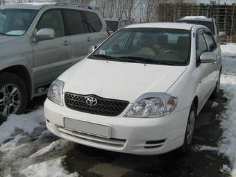 2004 Toyota Corolla Pictures