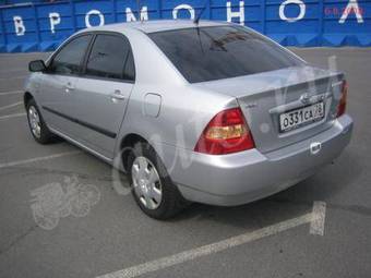 2004 Toyota Corolla Pics