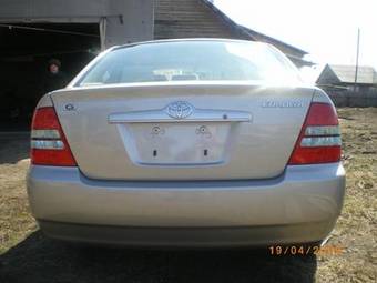 2004 Toyota Corolla Pictures