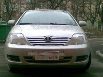 2004 Toyota Corolla Images