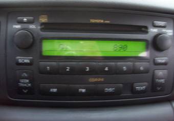 2004 Toyota Corolla Pictures