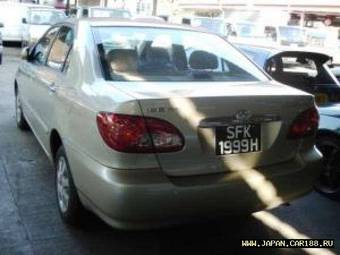 2004 Toyota Corolla Images