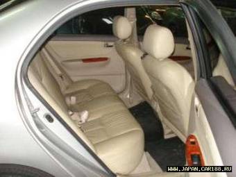 2004 Toyota Corolla Images