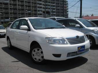 2004 Toyota Corolla Pictures