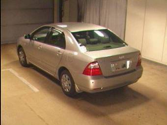 2004 Toyota Corolla Pictures