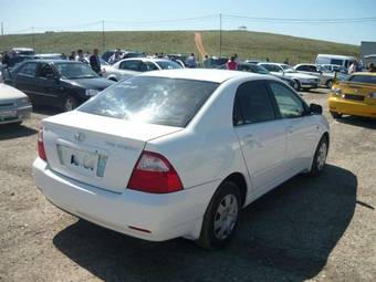 2004 Toyota Corolla Photos