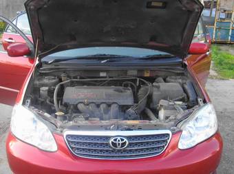 2004 Toyota Corolla Images