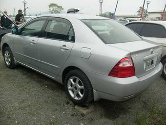 2004 Toyota Corolla Photos