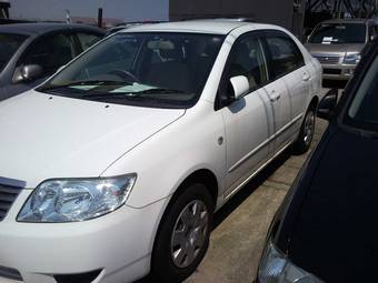 2004 Toyota Corolla Pictures