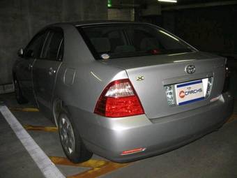 2004 Toyota Corolla Images