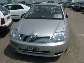 2004 Toyota Corolla Photos