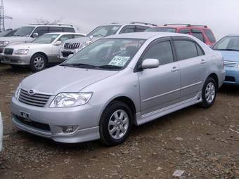 2004 Toyota Corolla Photos