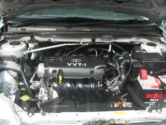 2004 Toyota Corolla Photos