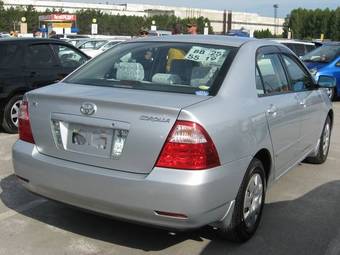 2004 Toyota Corolla Pictures