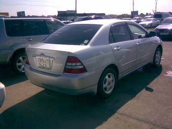 2004 Toyota Corolla Pictures