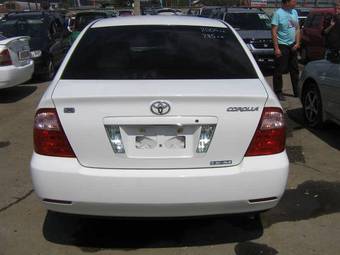 2004 Toyota Corolla Photos