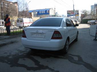 2004 Toyota Corolla Photos