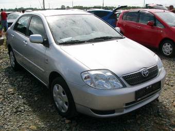 2004 Toyota Corolla Photos