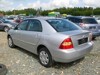 2004 Toyota Corolla Photos