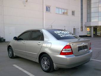 2004 Toyota Corolla Pics