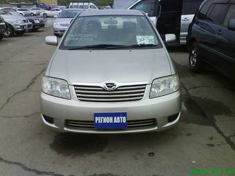 2004 Toyota Corolla Photos