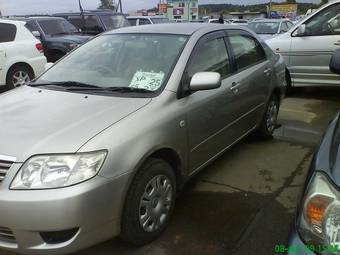 2004 Toyota Corolla Photos