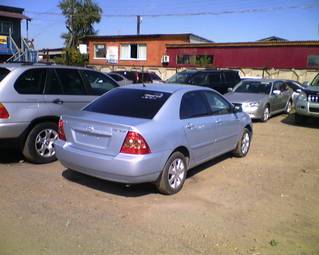 2004 Toyota Corolla Photos