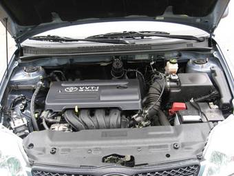 2004 Toyota Corolla Photos