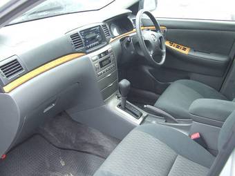 2005 Toyota Corolla Pictures