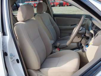 2005 Toyota Corolla Pictures