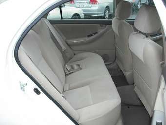 2005 Toyota Corolla Pics