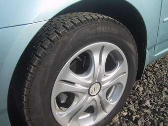 2005 Toyota Corolla Images